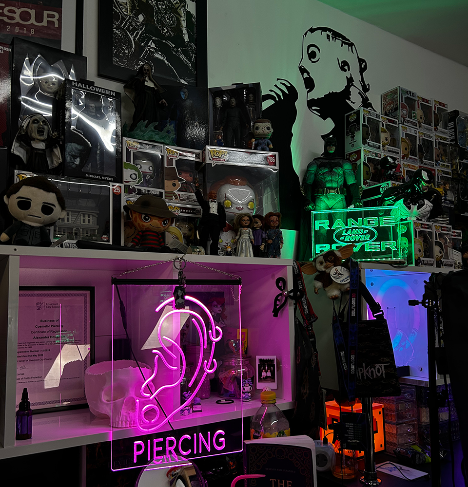 Piercings 2 1000 x 960